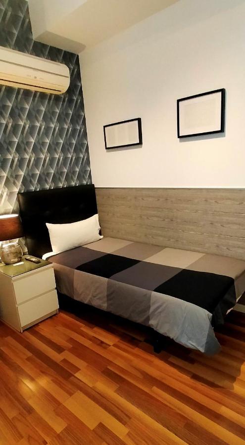 Single Rooms Μαδρίτη Εξωτερικό φωτογραφία