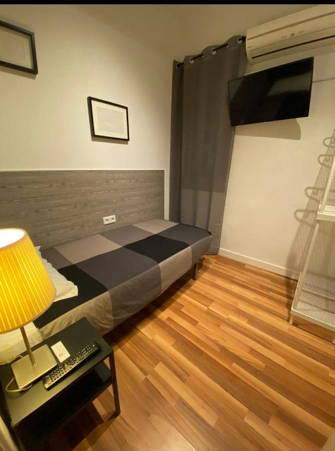 Single Rooms Μαδρίτη Εξωτερικό φωτογραφία