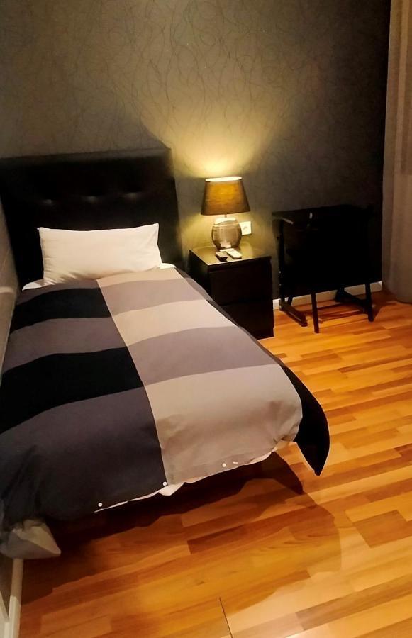 Single Rooms Μαδρίτη Εξωτερικό φωτογραφία